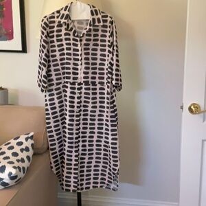 Chic Black and Tan AQRL Patterned Dress